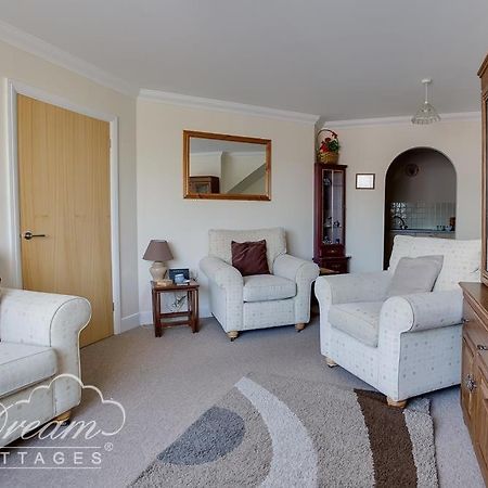Bridge Apartment Уеймут Екстериор снимка