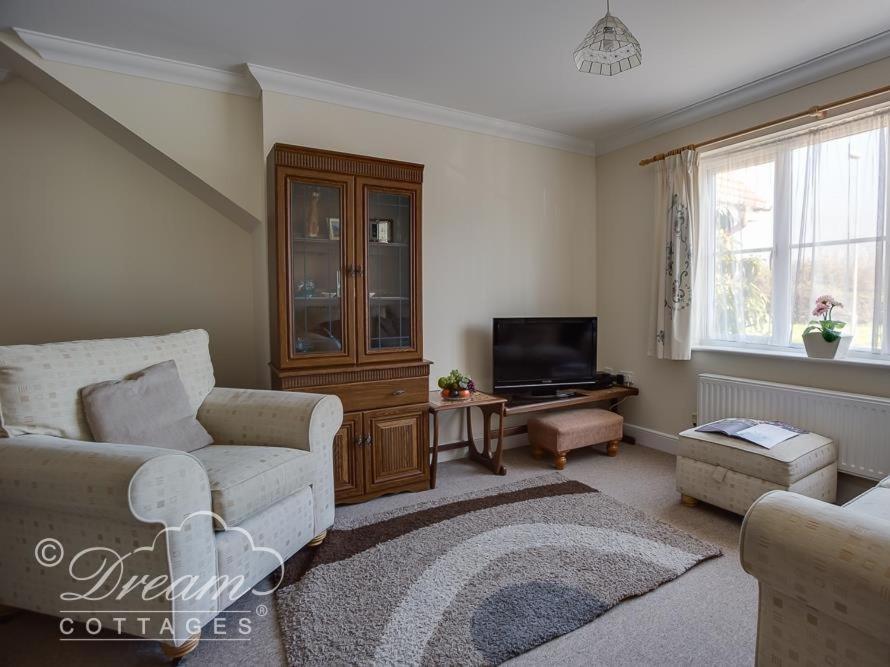 Bridge Apartment Уеймут Екстериор снимка