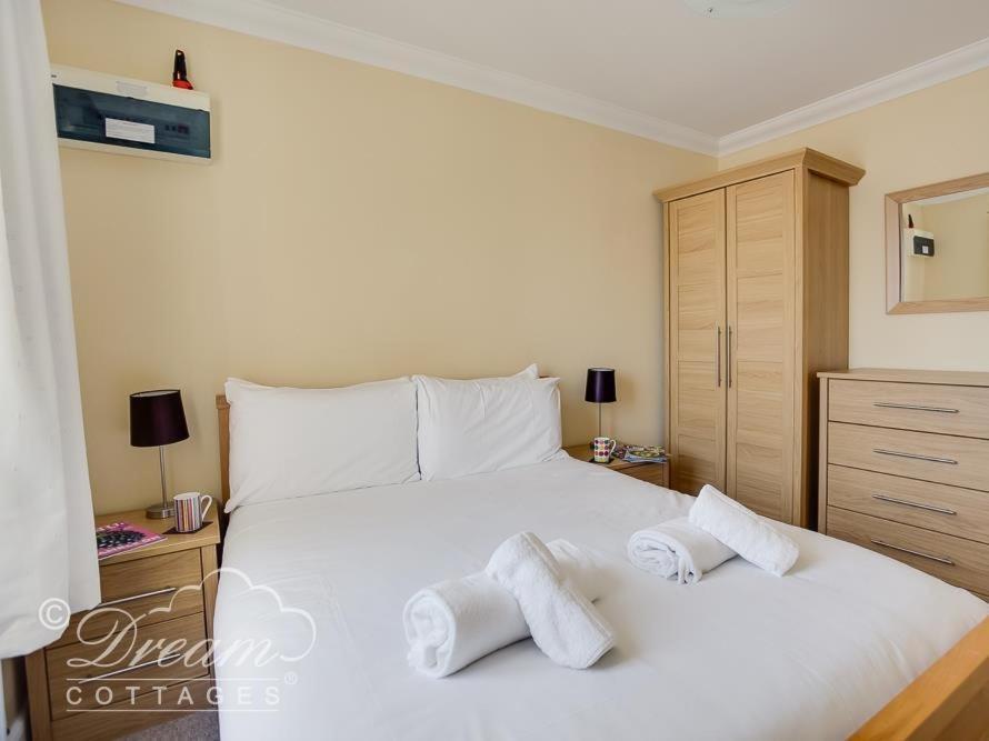 Bridge Apartment Уеймут Екстериор снимка